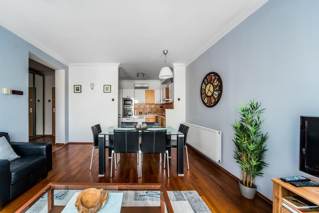 Designer Home Synagogue — Photos 3